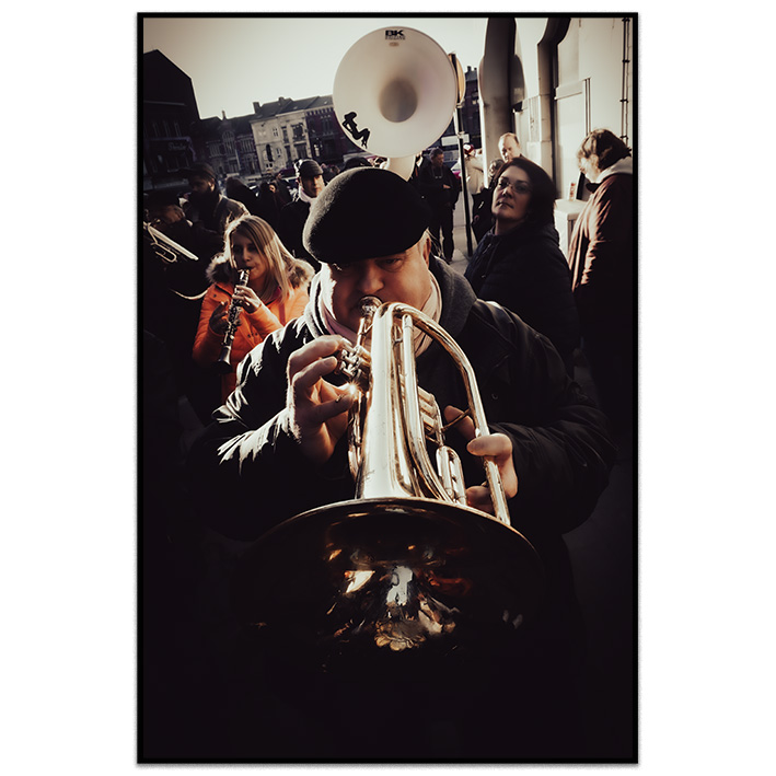 Michiel van Mens, dutch photographer, streetphotography,storytelling, color, pictures, photograph, sony alpha 6400, imagemaker, comics, silkscreen print, Amsterdam, Algorithms, Mathematica