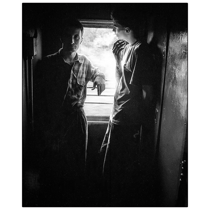 Michiel van Mens, zwart-wit fotografie, Oekraine, analoge fotografie, Documentary, Canon F1