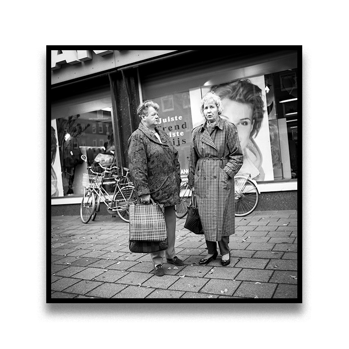 photographer, Oud-West, streetphotography,storytelling, color, pictures, photograph, sony alpha 6400, imagemaker, comics, silkscreen print, Amsterdam, Algorithms, Mathematica