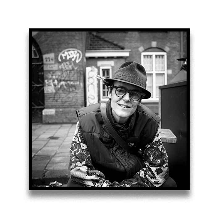 photographer, Oud-West, streetphotography,storytelling, color, pictures, photograph, sony alpha 6400, imagemaker, comics, silkscreen print, Amsterdam, Algorithms, Mathematica