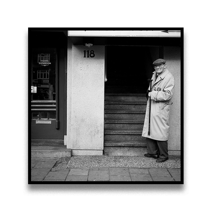 photographer, Oud-West, streetphotography,storytelling, color, pictures, photograph, sony alpha 6400, imagemaker, comics, silkscreen print, Amsterdam, Algorithms, Mathematica